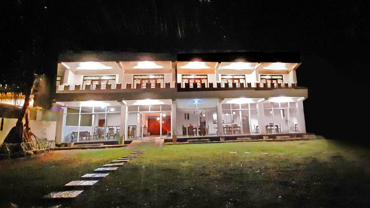 Akurala Beach Boutique Resort المظهر الخارجي الصورة