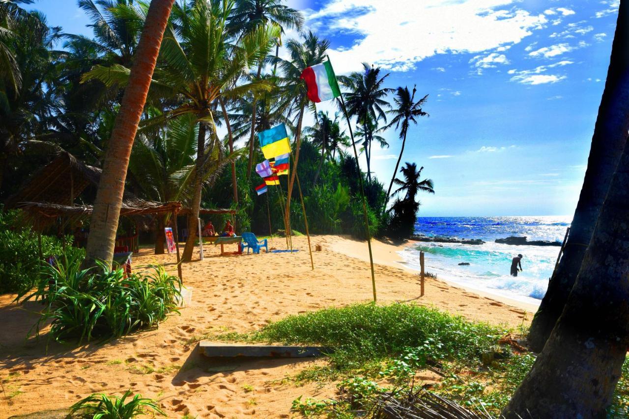 Akurala Beach Boutique Resort المظهر الخارجي الصورة